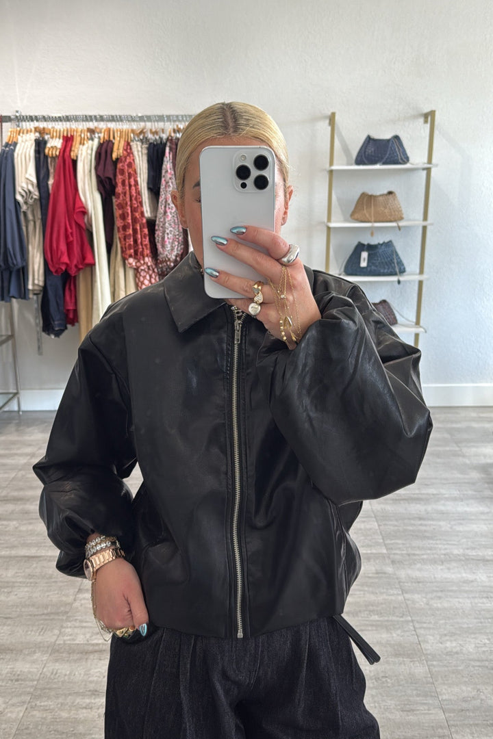 Early Chill Balloon Jacket