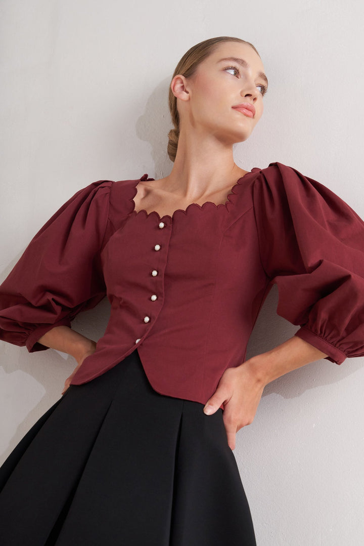 Thats Amore Scalloped Top