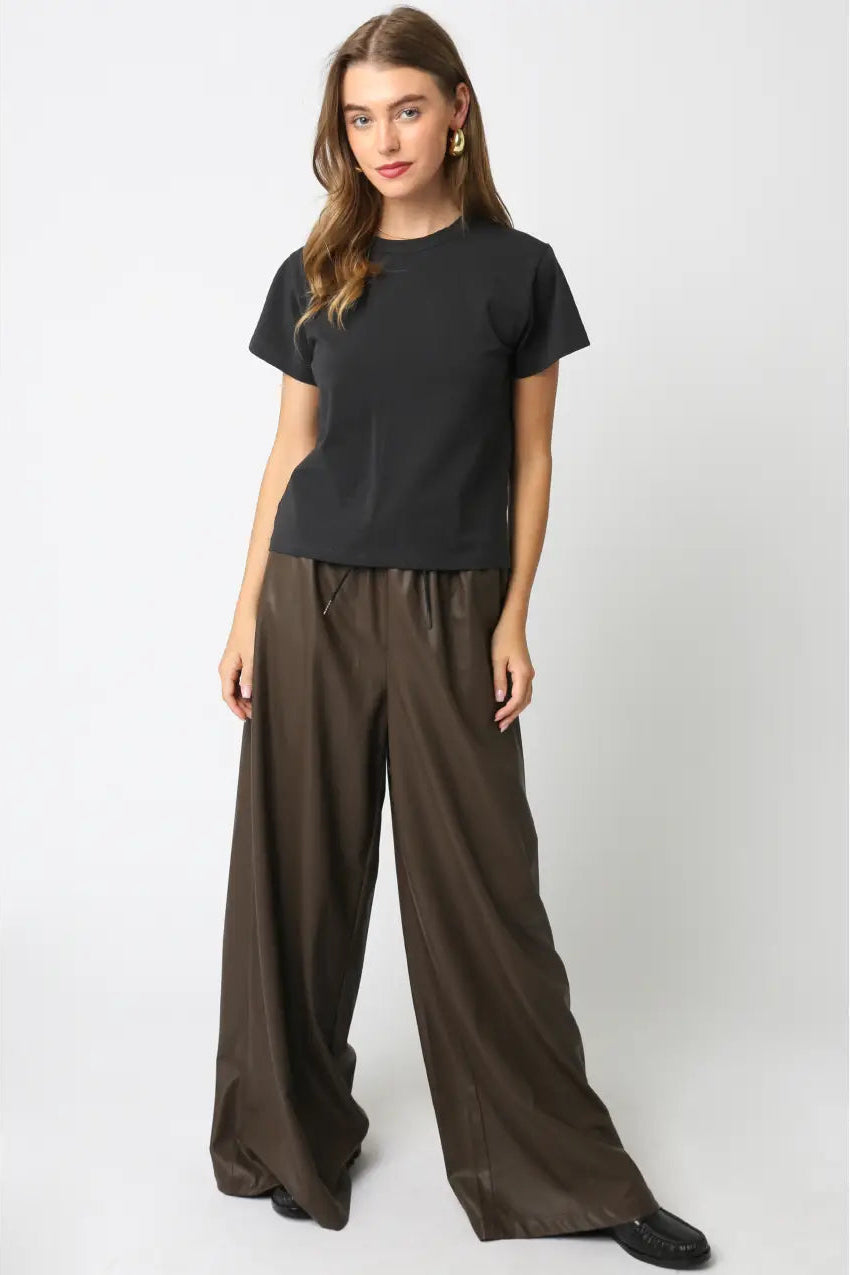 Jenine Tee