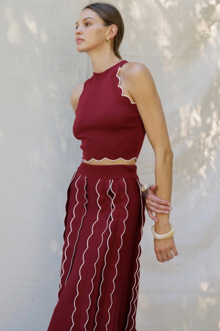 Scalloped Edge Knit Skirt