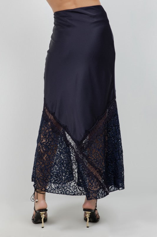 Daytime Lace Skirt