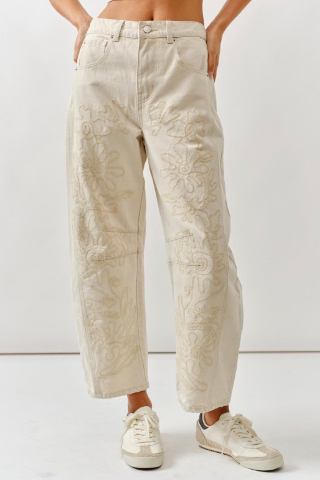 Feeling Festive Embroidered Barrel Jeans