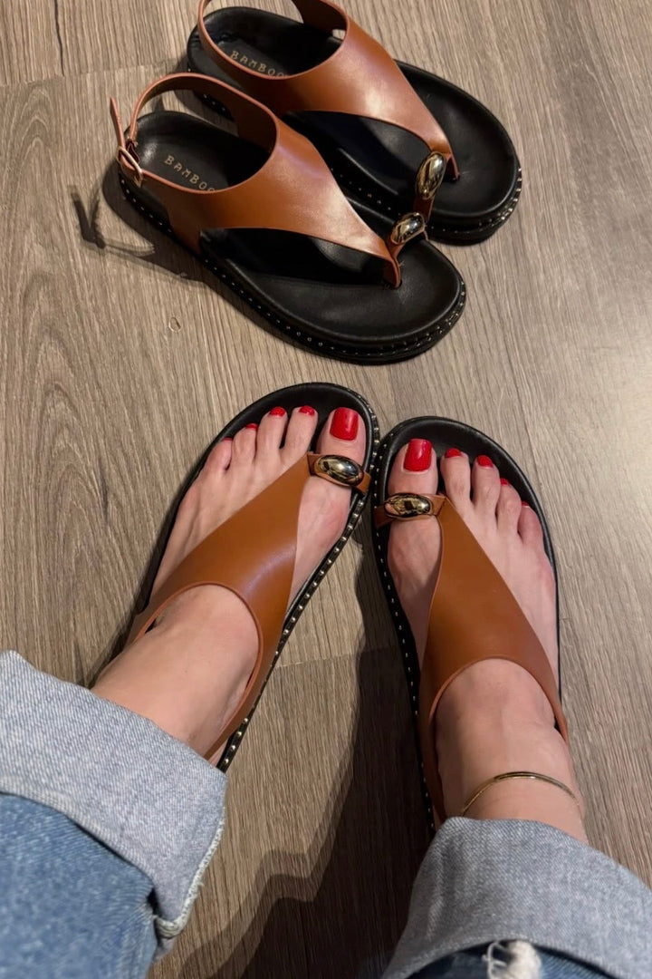 Travel Far Toe Ring Sandals
