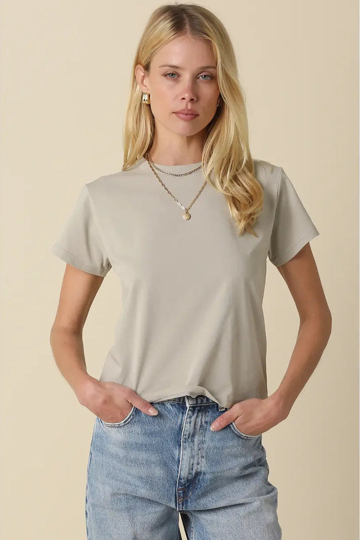 Jenine Tee