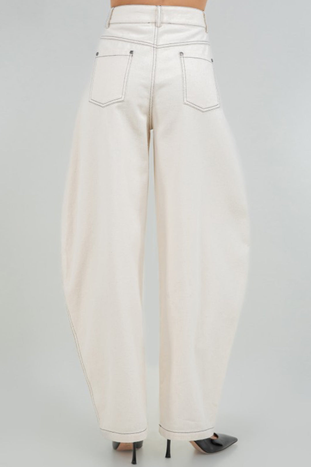 Button Up Barrel Jeans