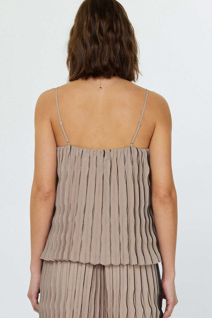 Perfect Muse Pleated Top