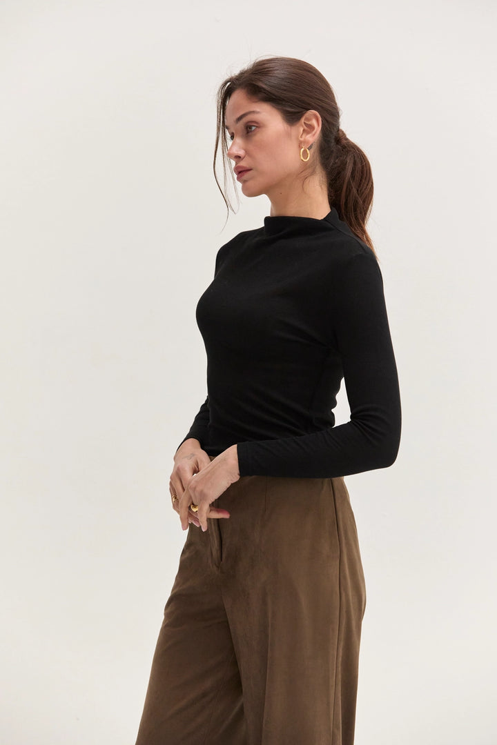 Ovalia Mock Neck Top