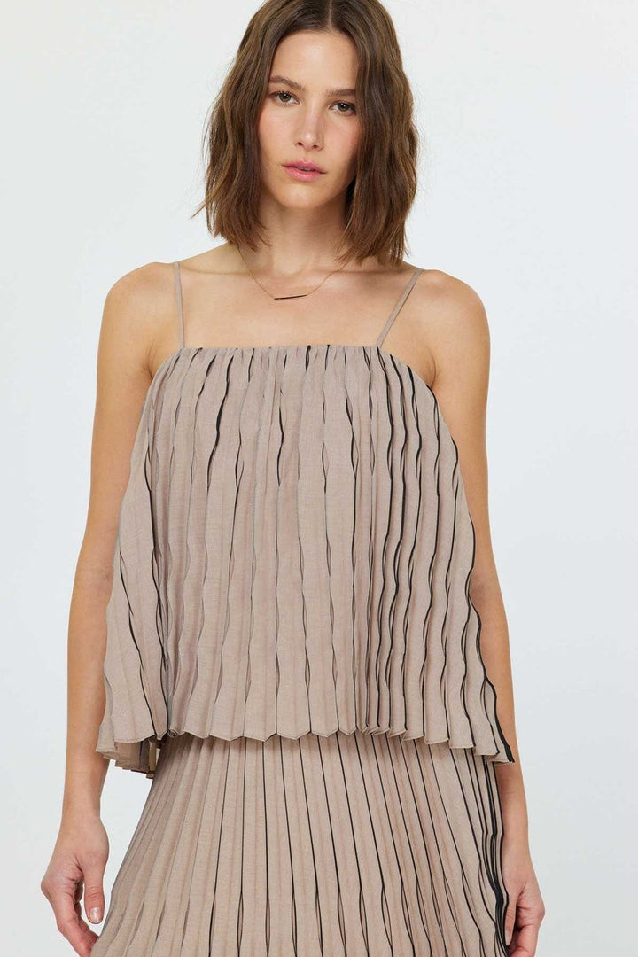 Perfect Muse Pleated Top