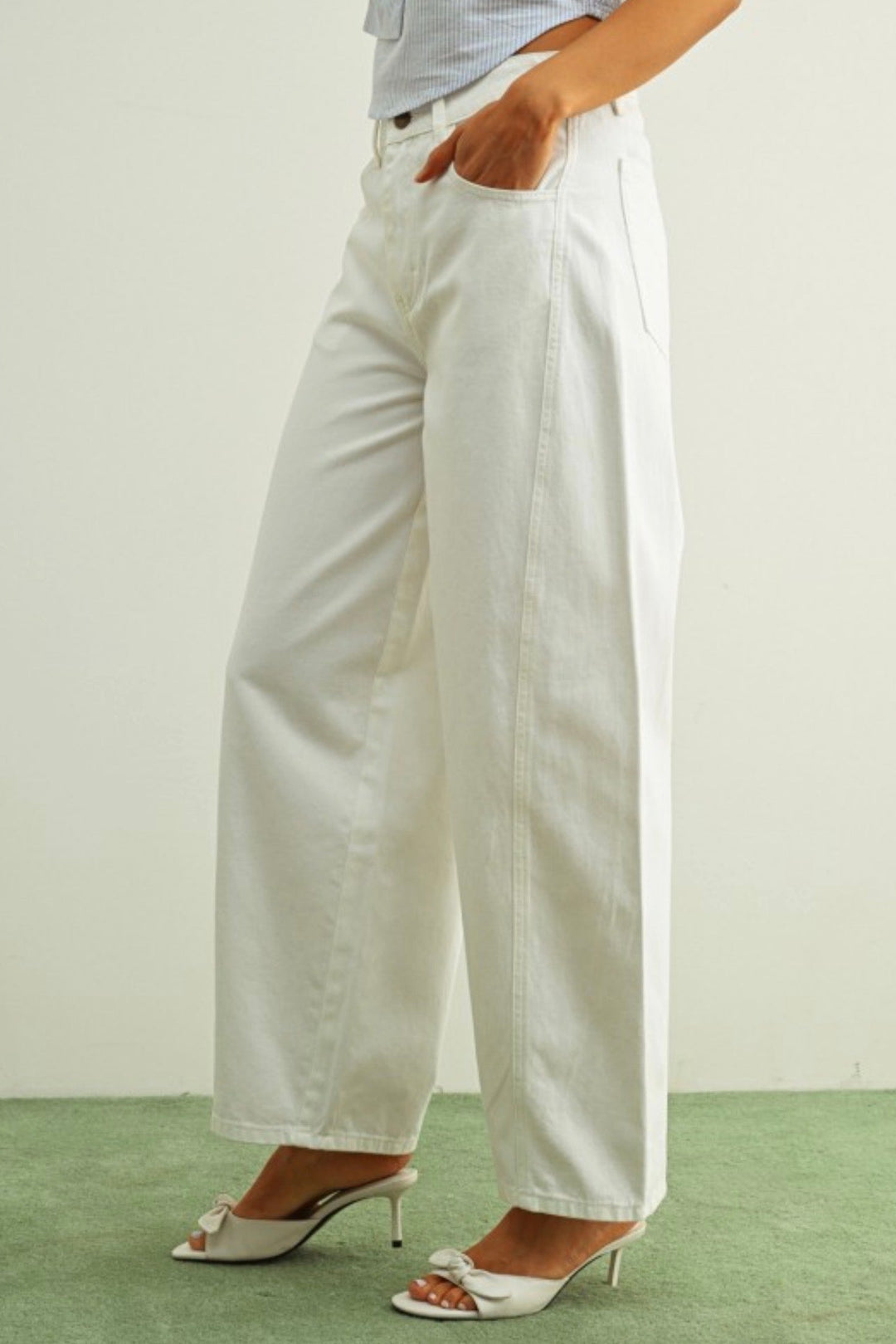End Game Barrel Jeans