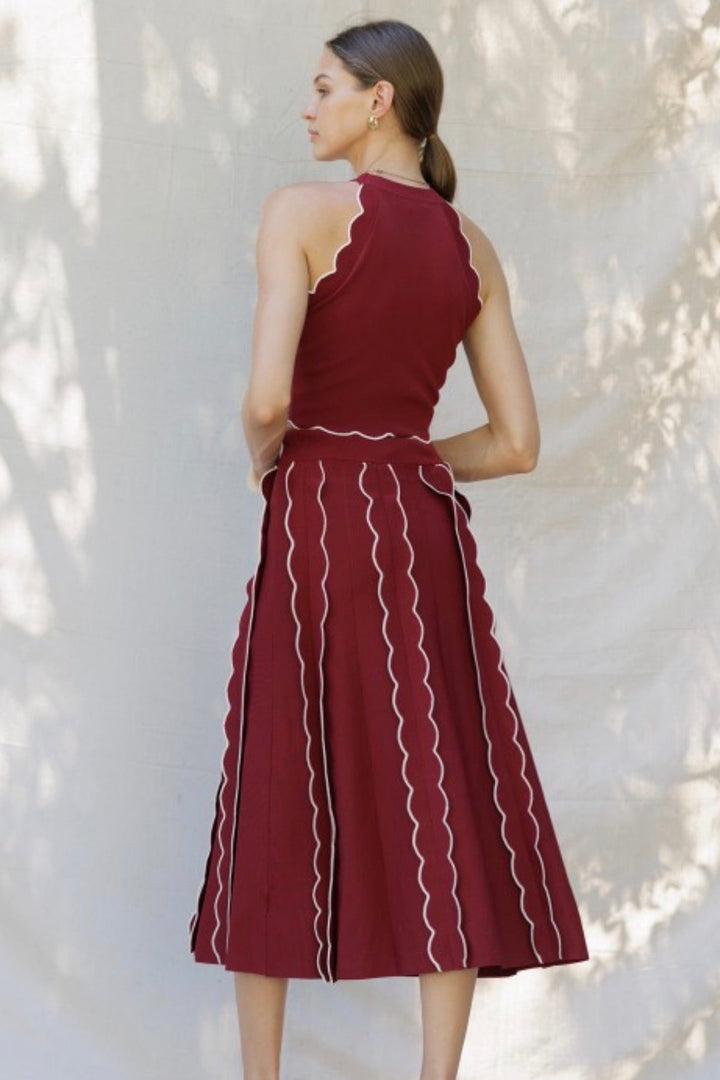 Scalloped Edge Knit Skirt