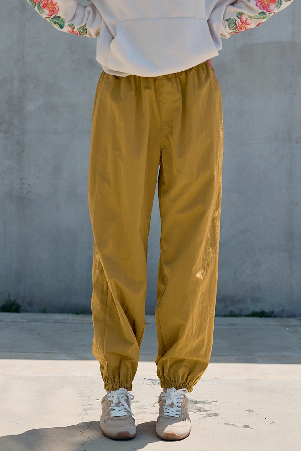 Morning Nylon Joggers