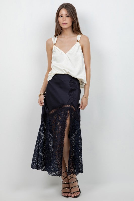 Daytime Lace Skirt