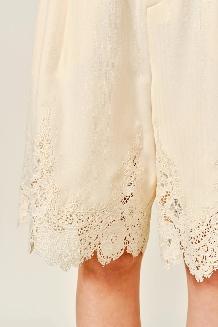 Mingle Lace Detail Bermudas