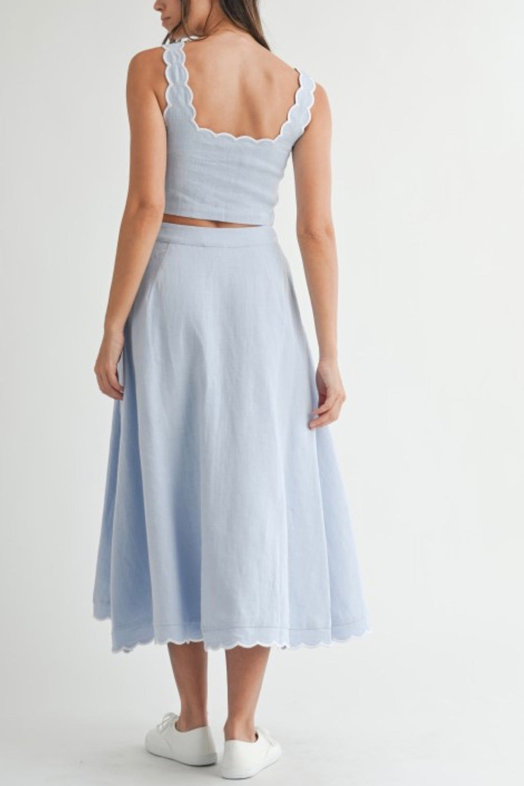 Scallop Edge Top