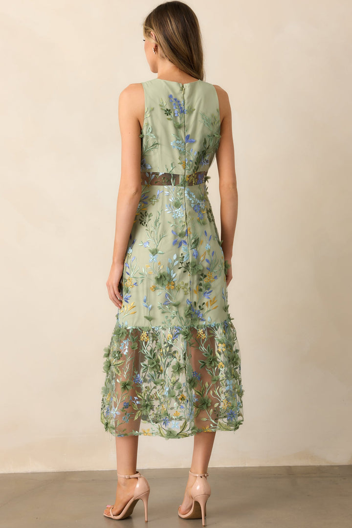 Kerstin Embroidered Midi Dress