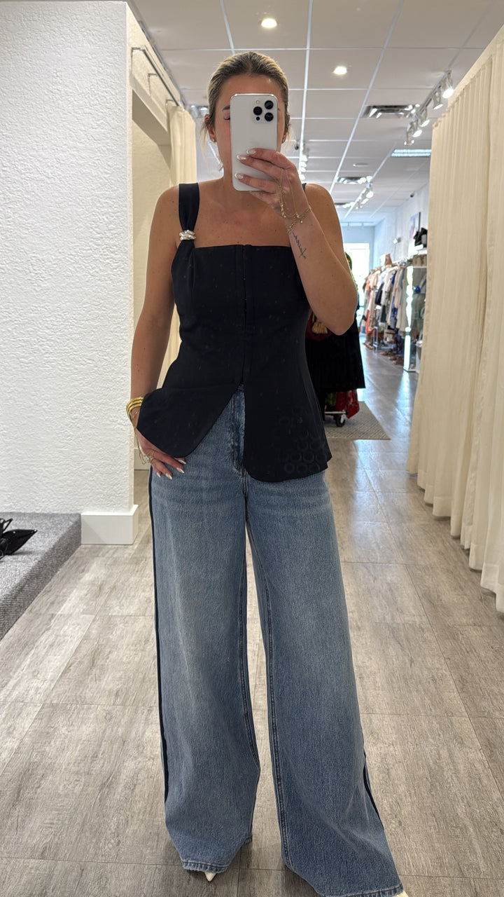 Nasha Jeans